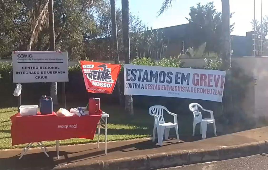 A greve atinge trabalhadores de todo o estado movimentações acontecem desde segunda-feira (7) (Foto/Reprodução)